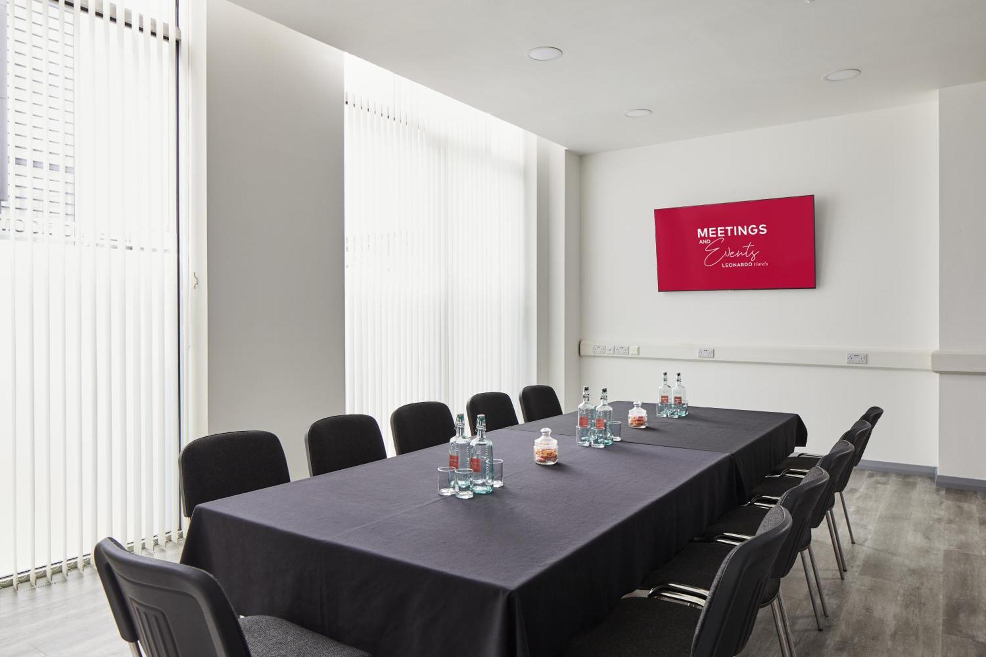Leonardo Hotel Edinburgh Haymarket Εξωτερικό φωτογραφία